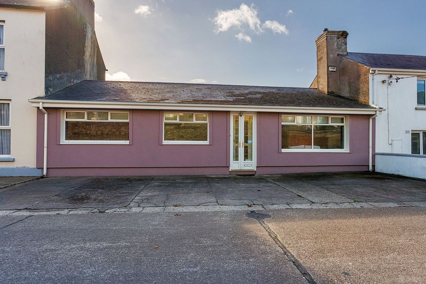 The Bungalow, Mccurtain's Town, Youghal, Co. Cork, P36X308