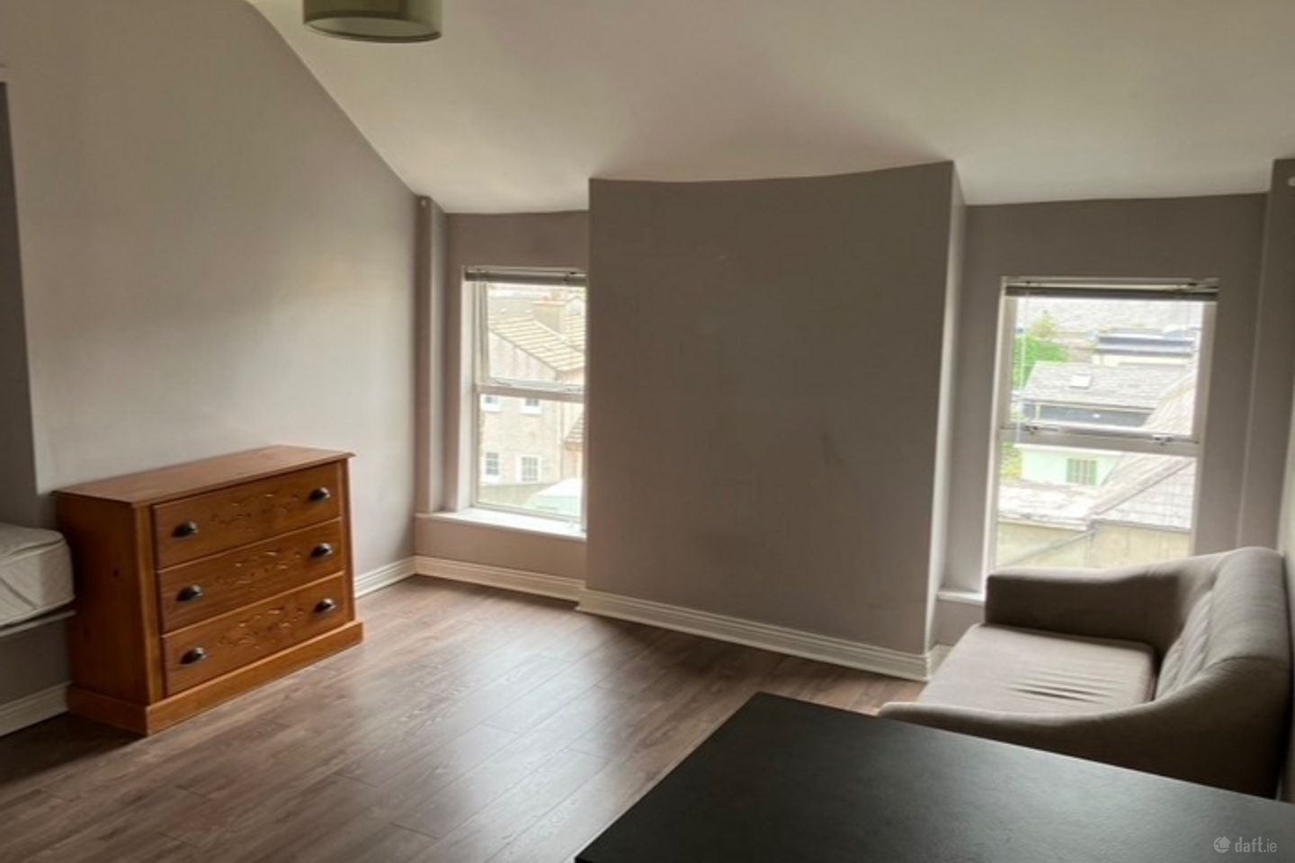 Clanbrassil st upper, Dublin 8