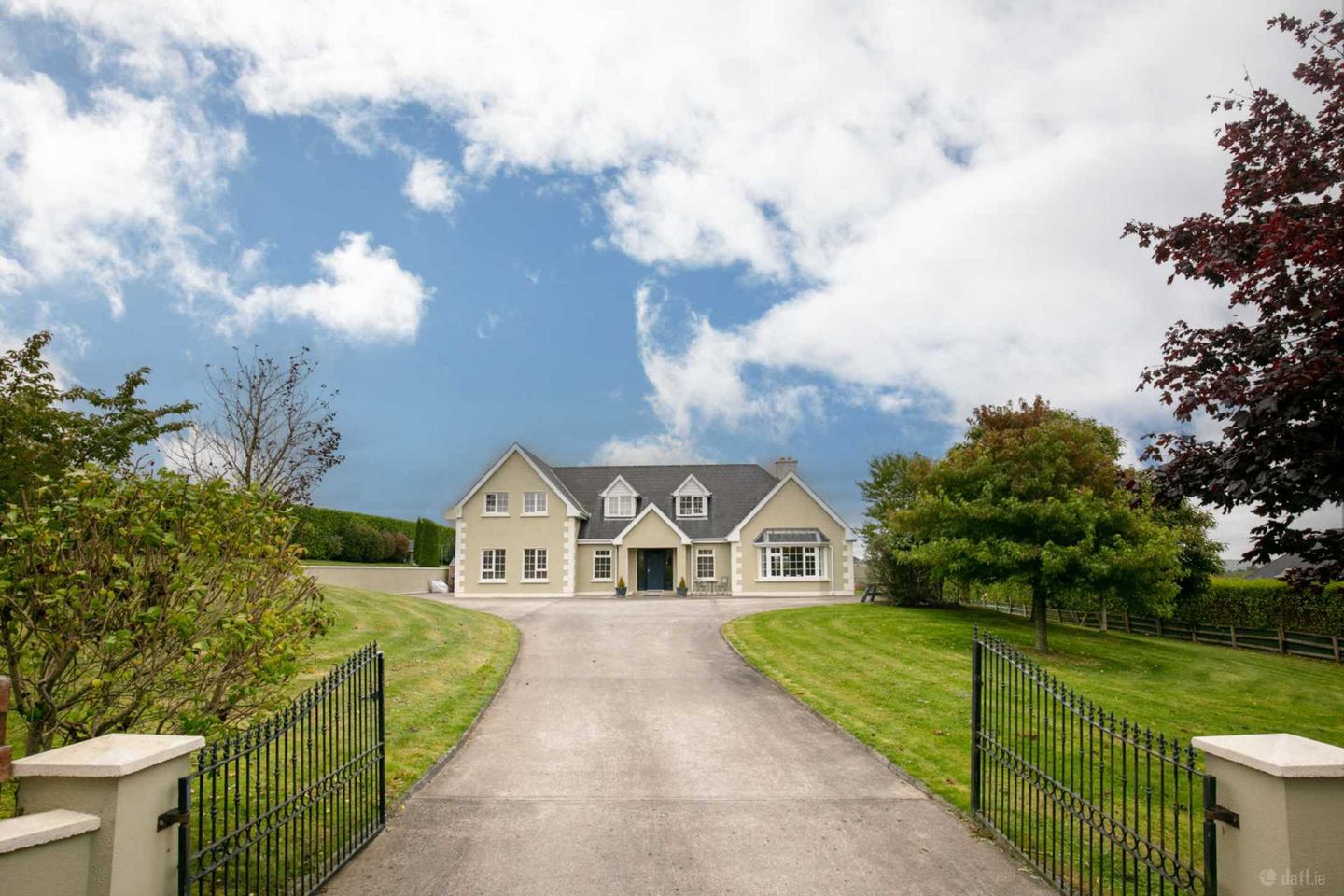 Morehouse, Sherwood, Kildavin, Co. Carlow, Y21D529
