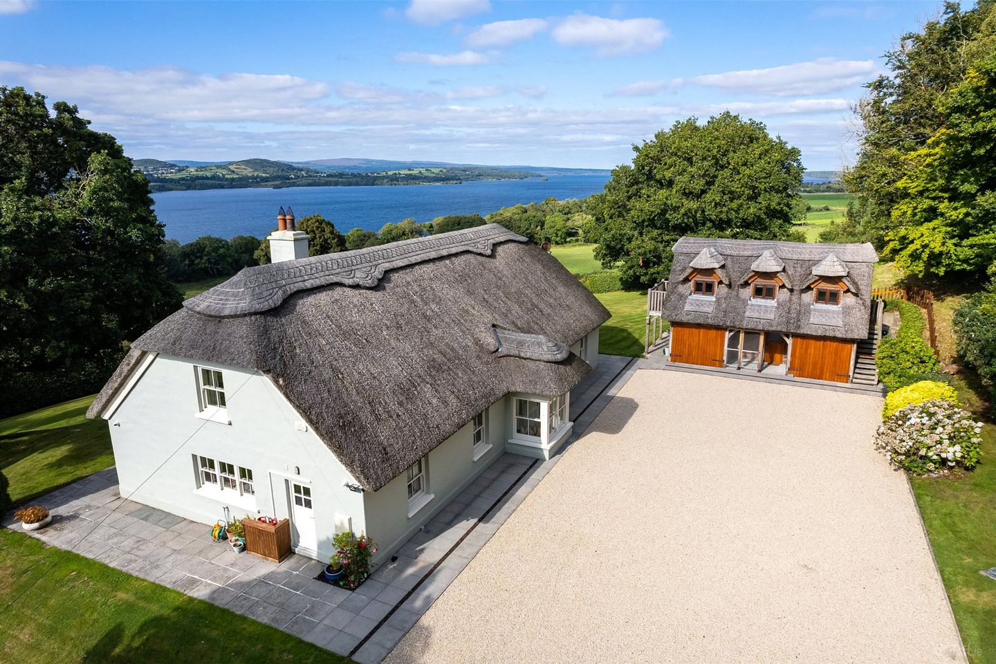 Derrymount, Derrycastle, Ballina, Co. Tipperary, V94PW2F