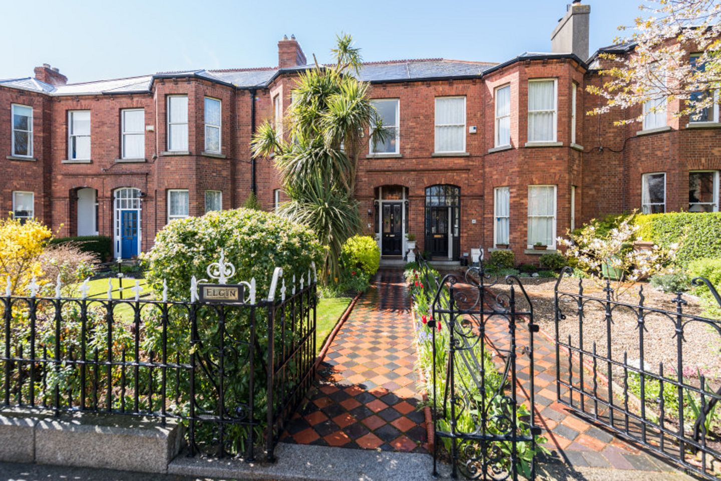 "Elgin" 3 Hollybrook Road, Clontarf, Dublin 3