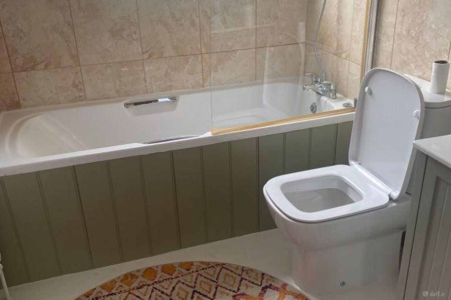 Newtownpark Ave, Blackrock, Co. Dublin