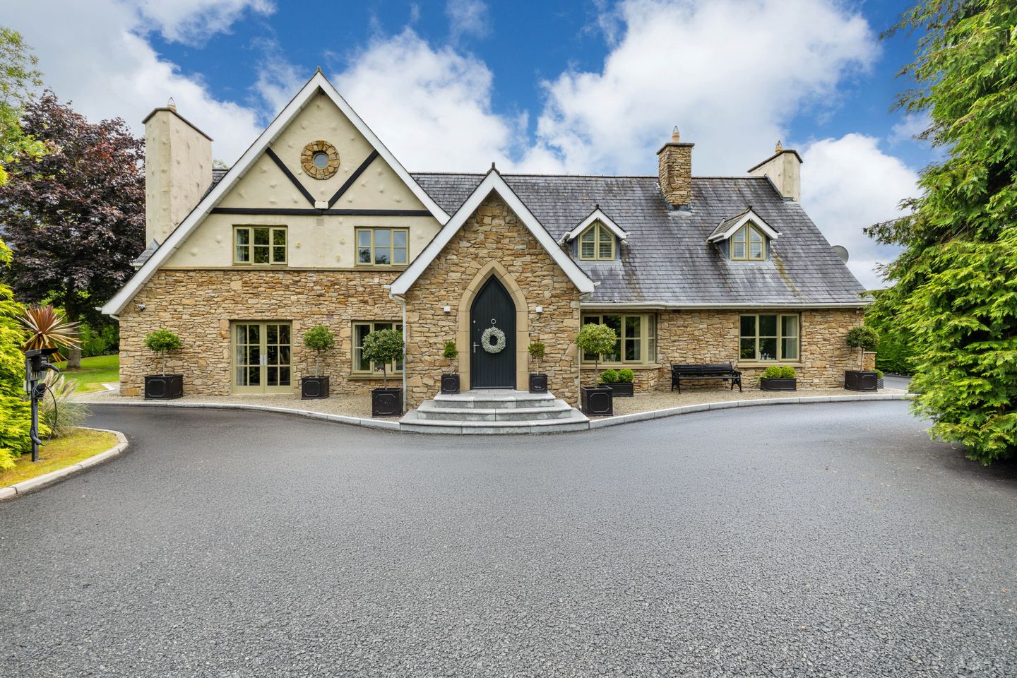 Tall Trees, Whitestown, Oldtown, Dublin, A45N599