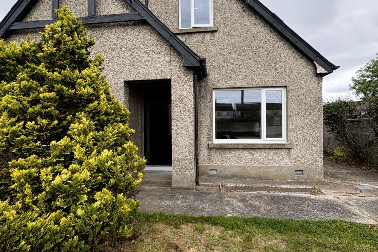 7 Oriel Terrace, Demesne Road, Dundalk, Co. Louth