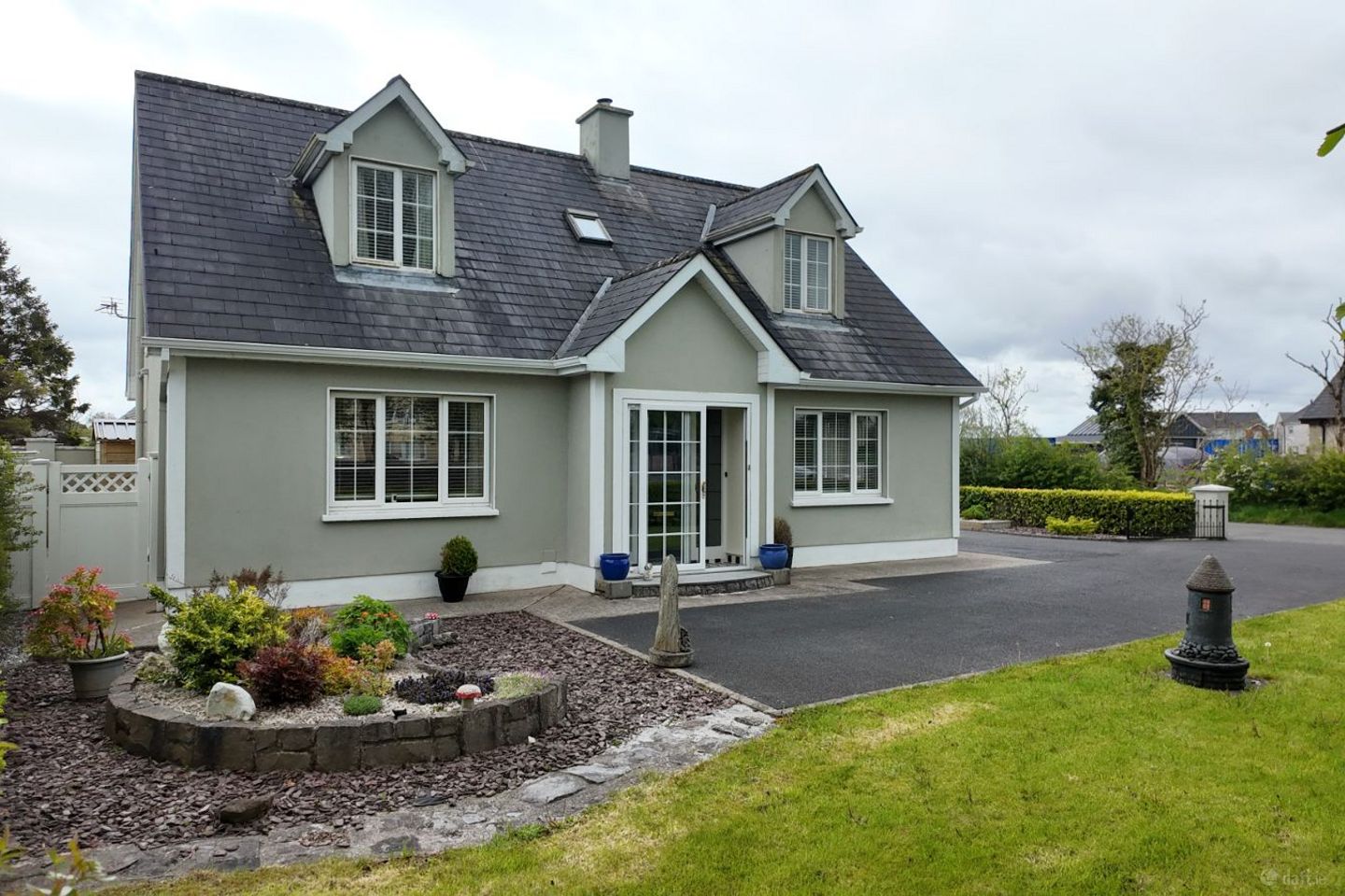 Cloonshanville, Frenchpark, Frenchpark, Co. Roscommon, F45E023