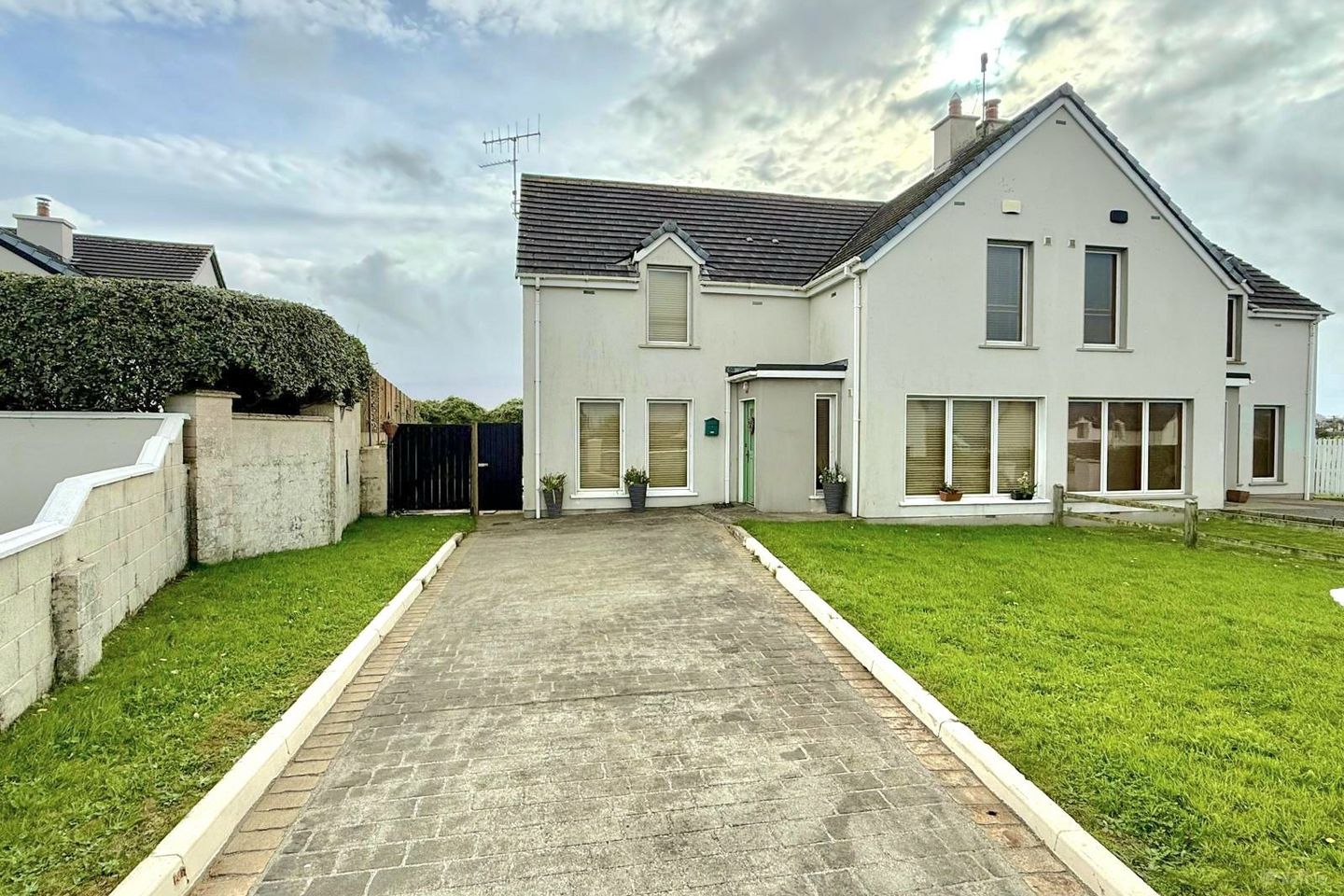 31 Lighthouse Village, Fenit, Fenit, Co. Kerry, V92CR98