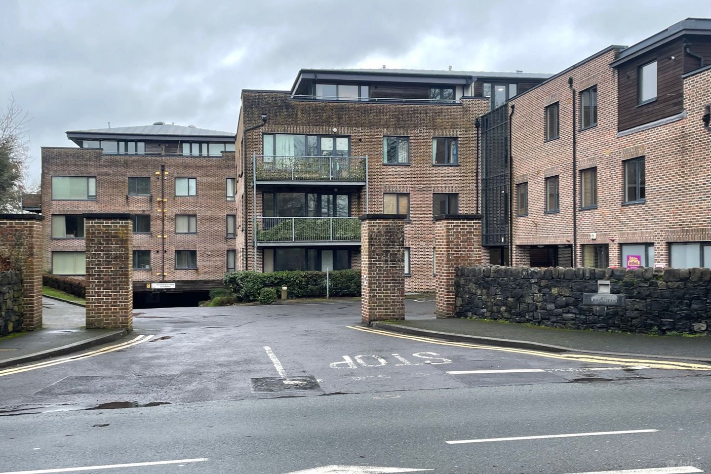 Stradbrook Apartments, Stradbally Road, Portlaoise, Co. Laois, R32D403