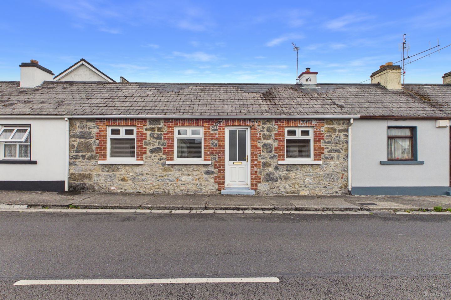 Stone Cottage, Old Galway Road, Loughrea, Co. Galway, H62FD99
