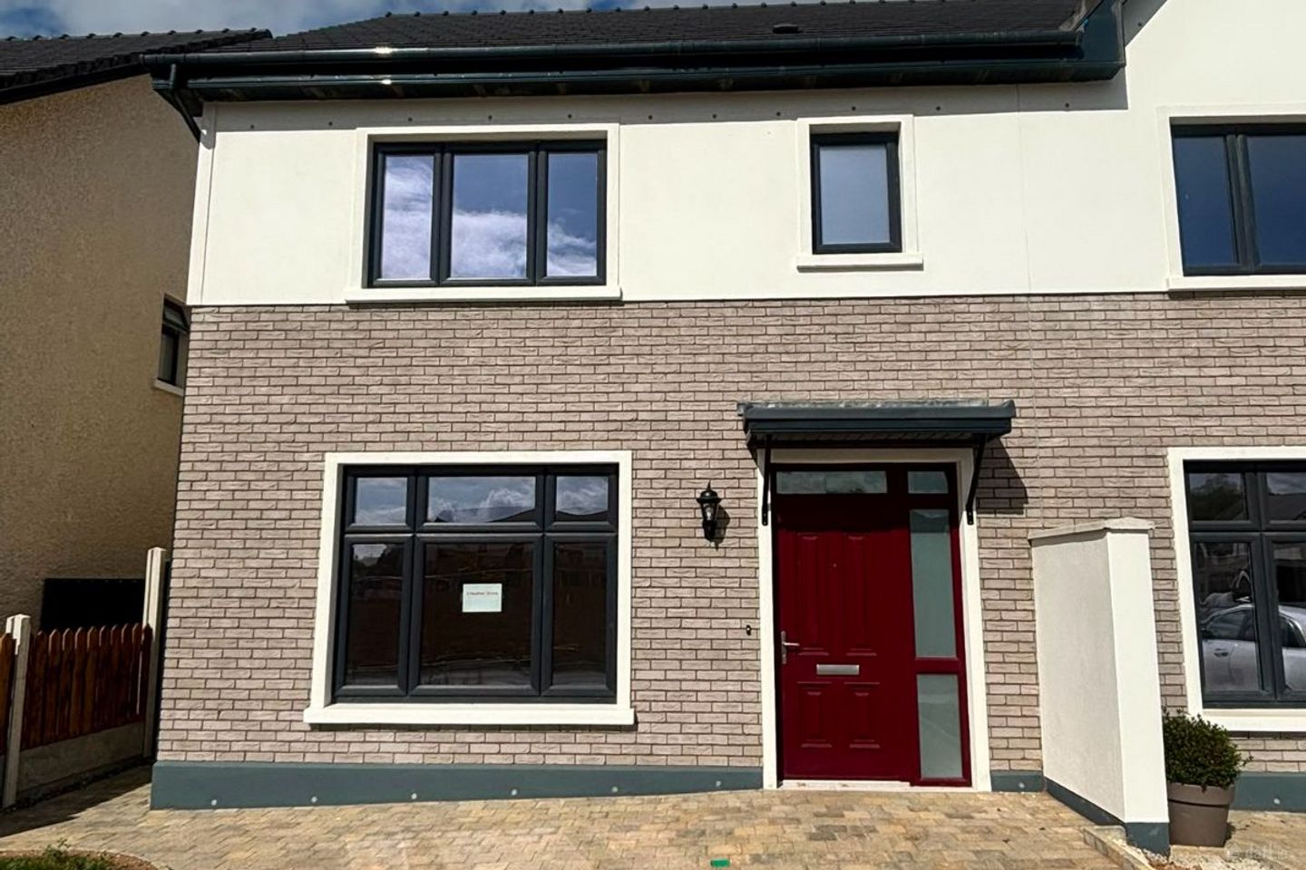 2 Heather Grove, Janeville, Carrigaline, Co. Cork