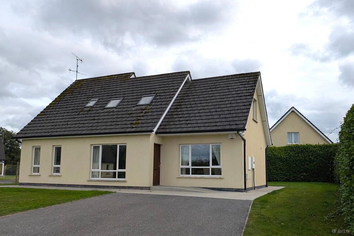 6 Foalies Bridge, Belturbet, Co. Cavan, H14DA52