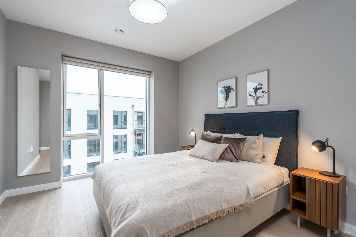 2 Bed Unit, Woodward Square , Glencairn , Leopardstown, Co. Dublin
