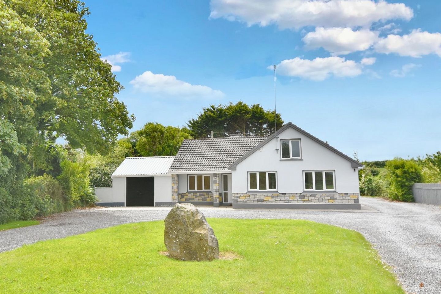 Avondale, Carhoonakilla, Tarbert, Co. Kerry, V31WA25