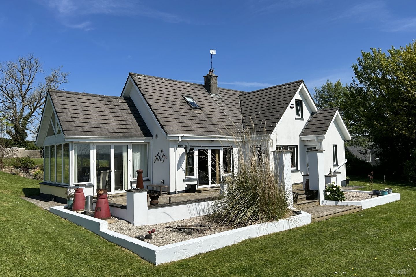 Farranhill House, Inchamore, Ballina, Co. Tipperary, V94P8H7