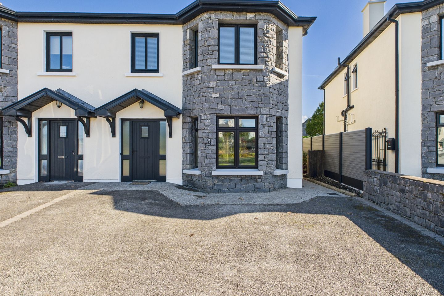 25 Tí na Rí, Cosmona, Loughrea, Co. Galway, H62YR63