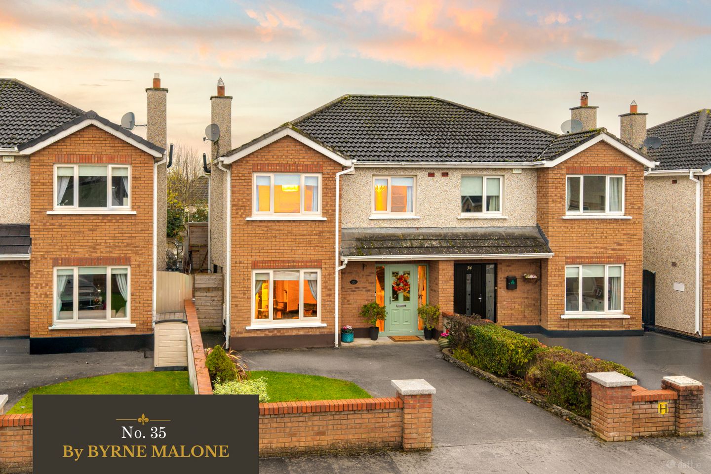 35 The Drive, Earl's Court, Kill, Naas, Co. Kildare, W91VX20