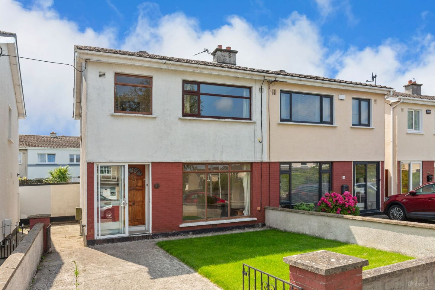 37 Broadford Lawn, Ballinteer, Dublin 16, D16H248