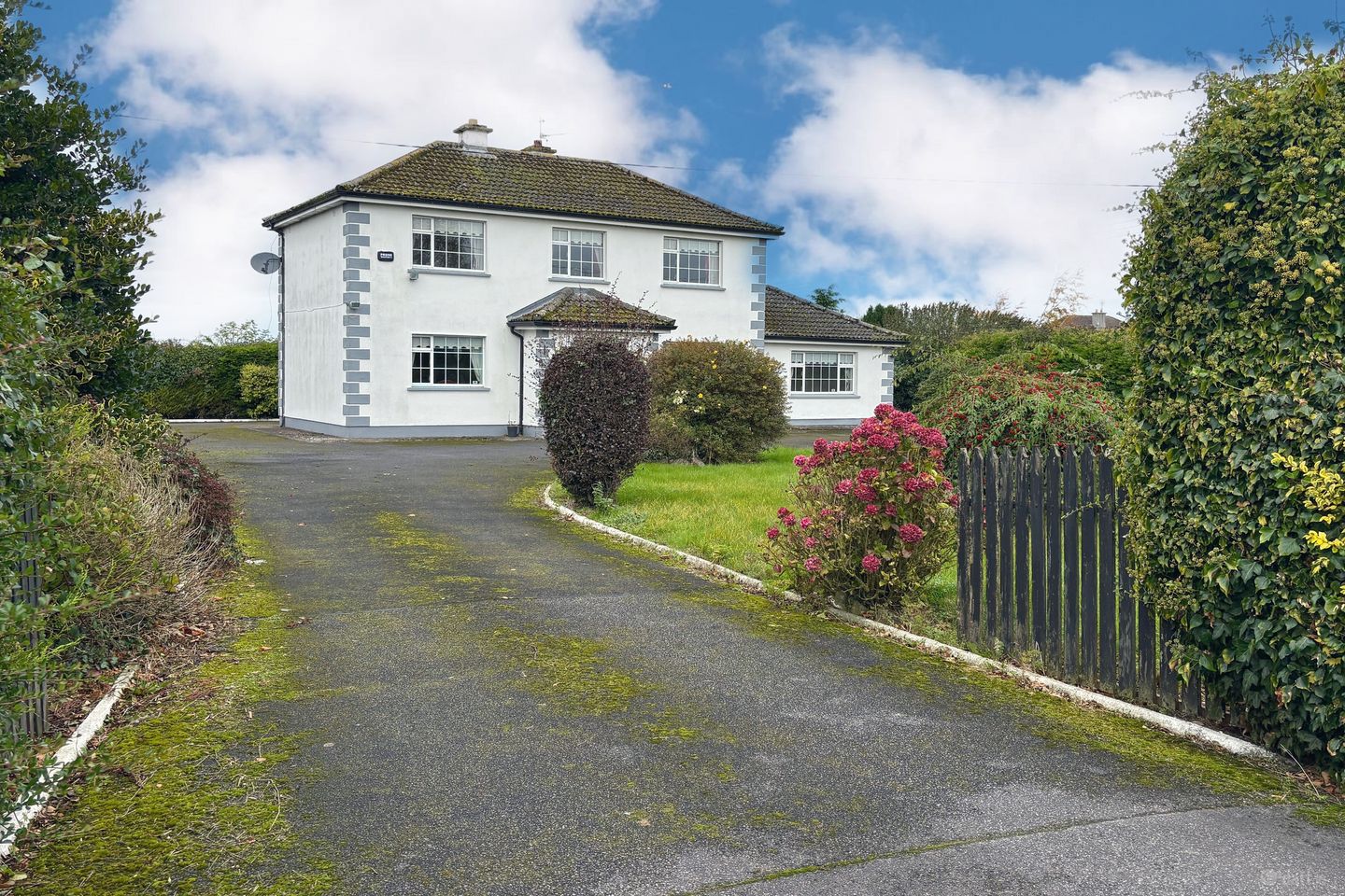 Viewmount, Dublin Road, Johnstown, Co. Kilkenny, E41H042