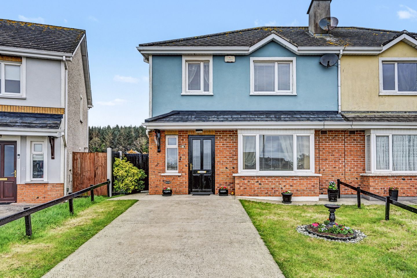 10 The Parade, Riverchapel, Gorey, County Wexford, Y25T2N1