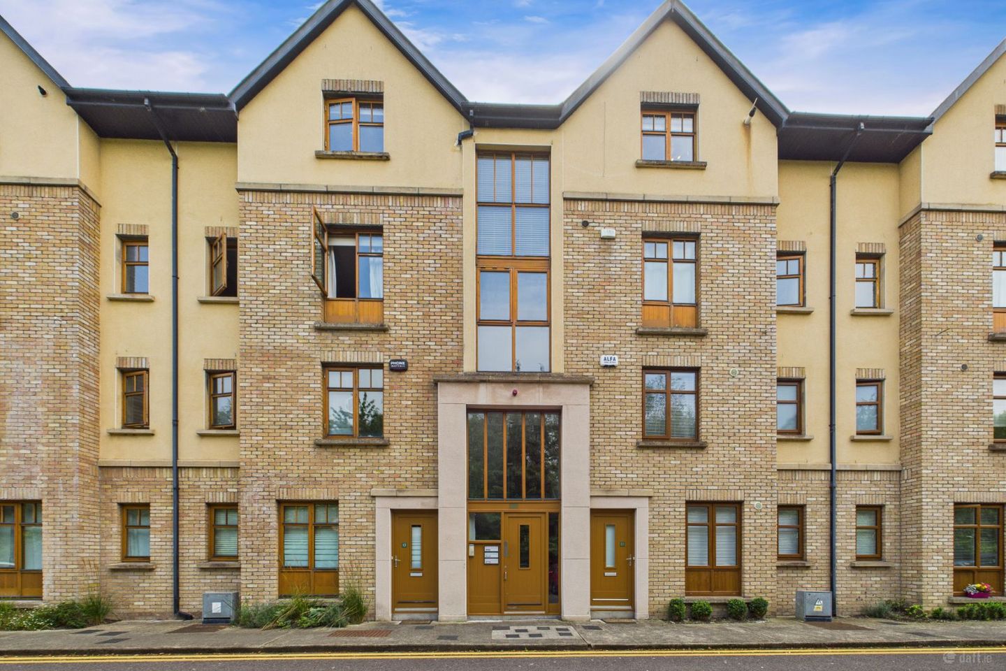 15 Woodbrook Court, Carpenterstown, Dublin 15, D15N446