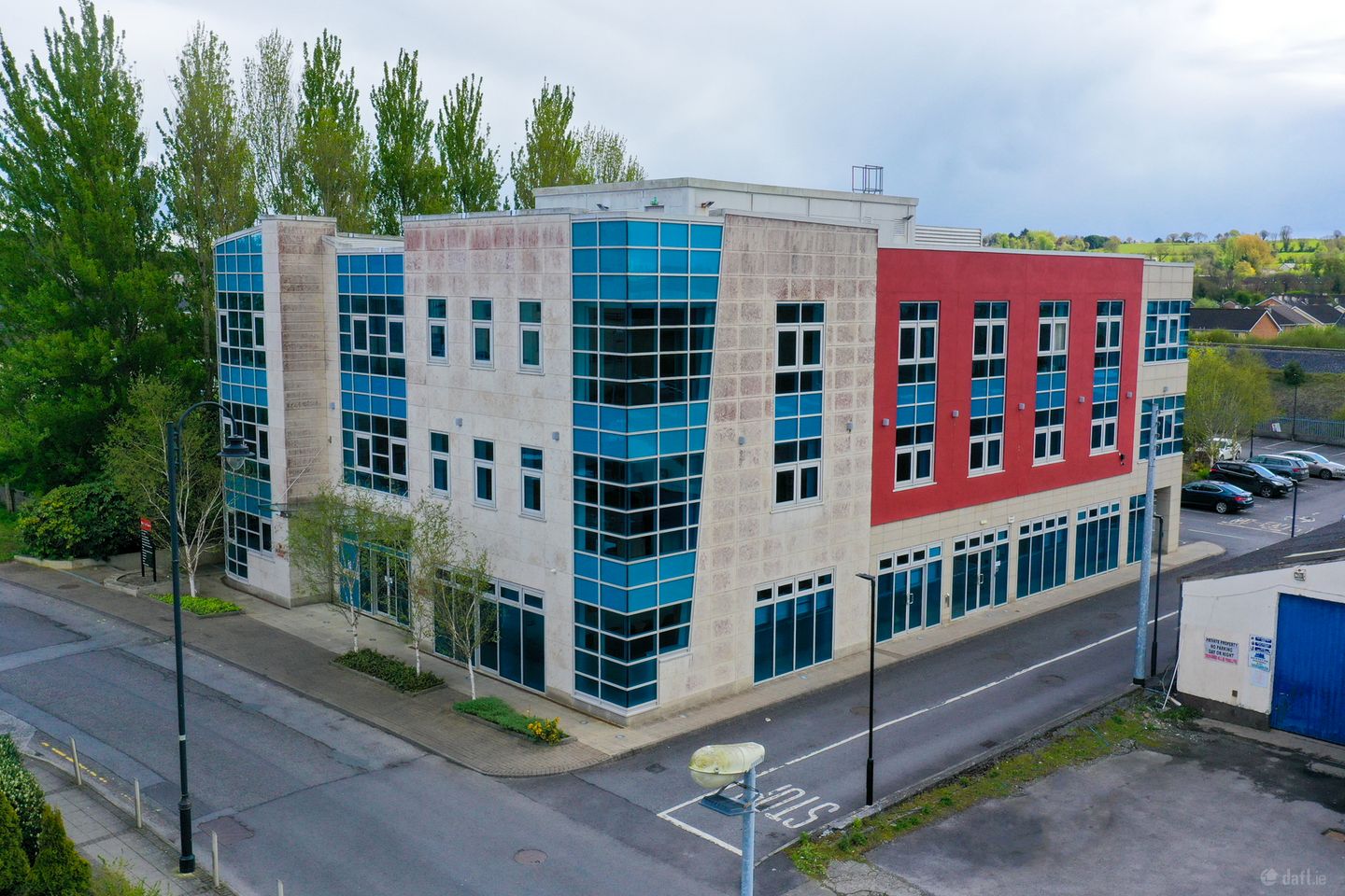 21 Redleaf House, Longford