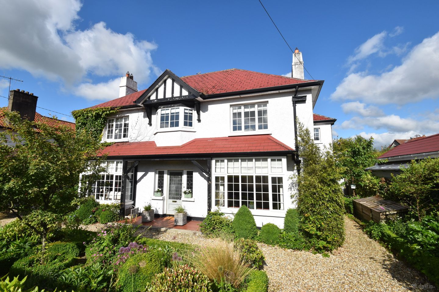 Jasminton, Woodview, Douglas, Co. Cork, T12H6T2