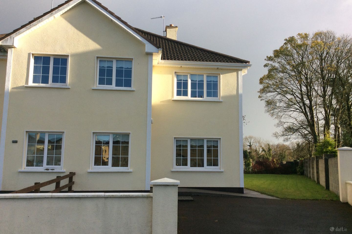 25, The Dales, Moylough, Co. Galway