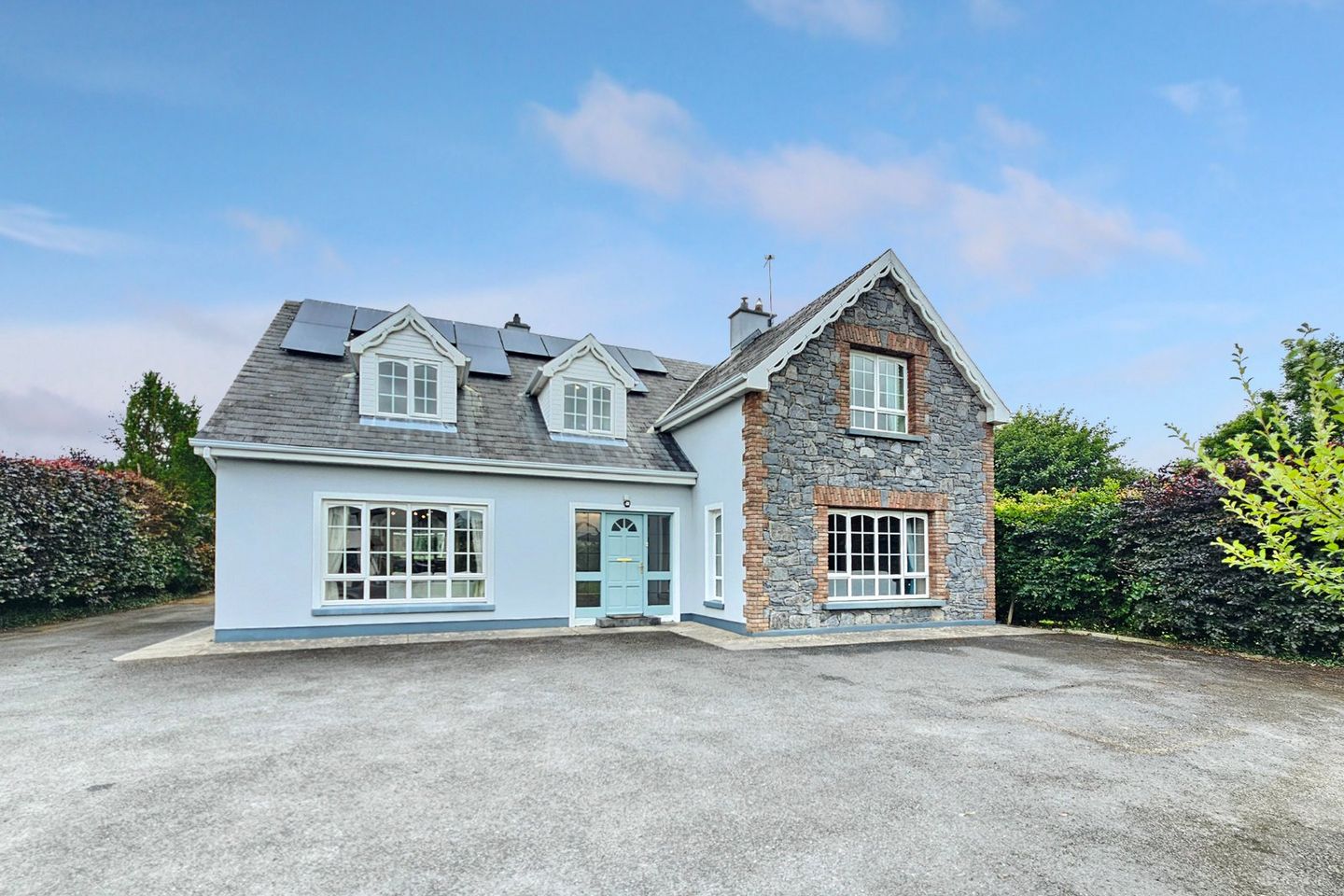 Quin Gardens, Quin, Ennis, Co. Clare, V95TX32