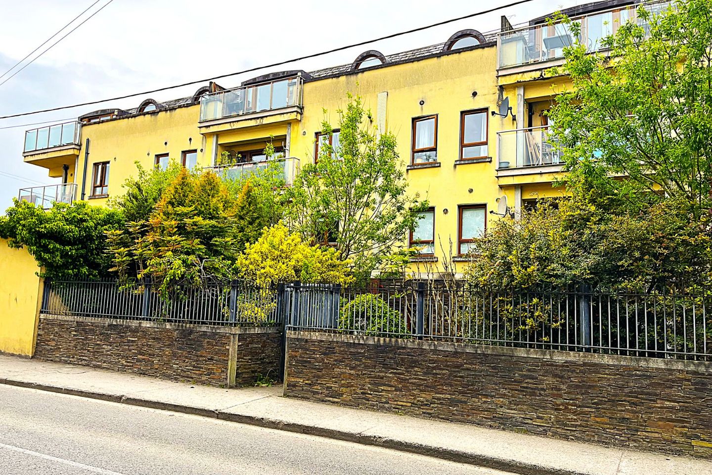 Apartment 13, Castlepark Apartments, Leighlin Road, Graiguecullen, Co. Carlow, R93VK57