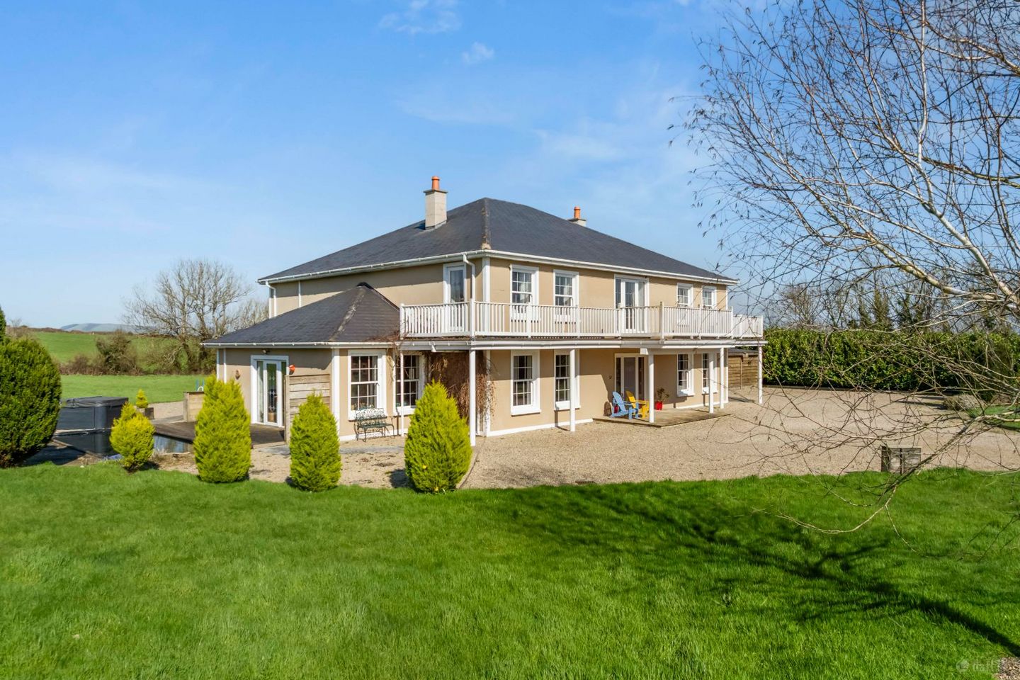 Chia Lodge, Arthurstown, Co. Wexford, Y34W327