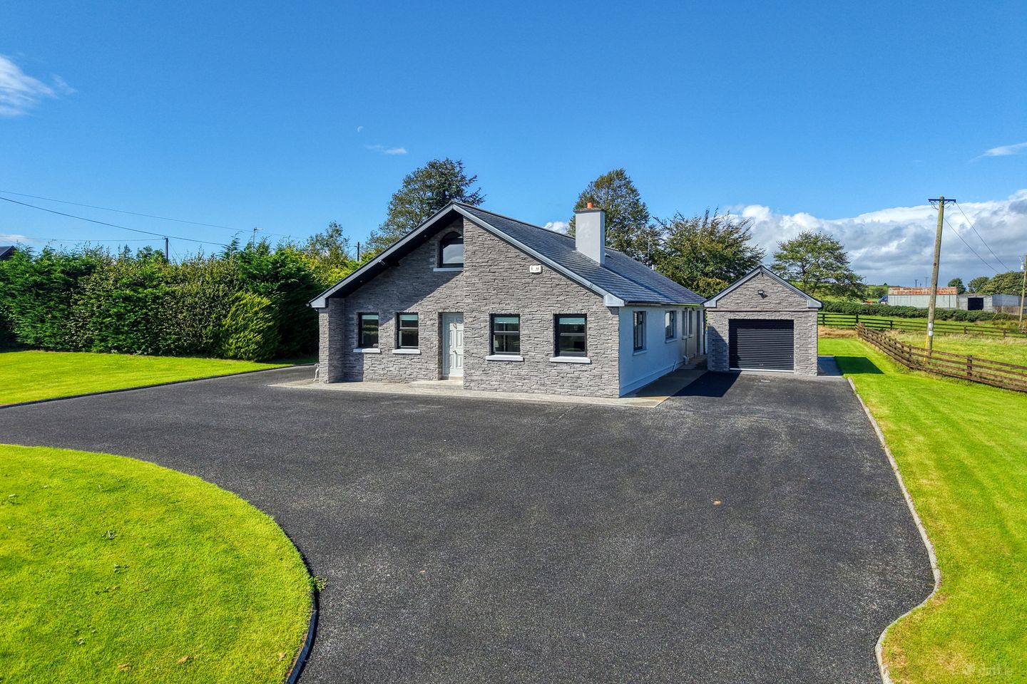Glenmore, Aughnacliffe, Co. Longford, N39V2P7