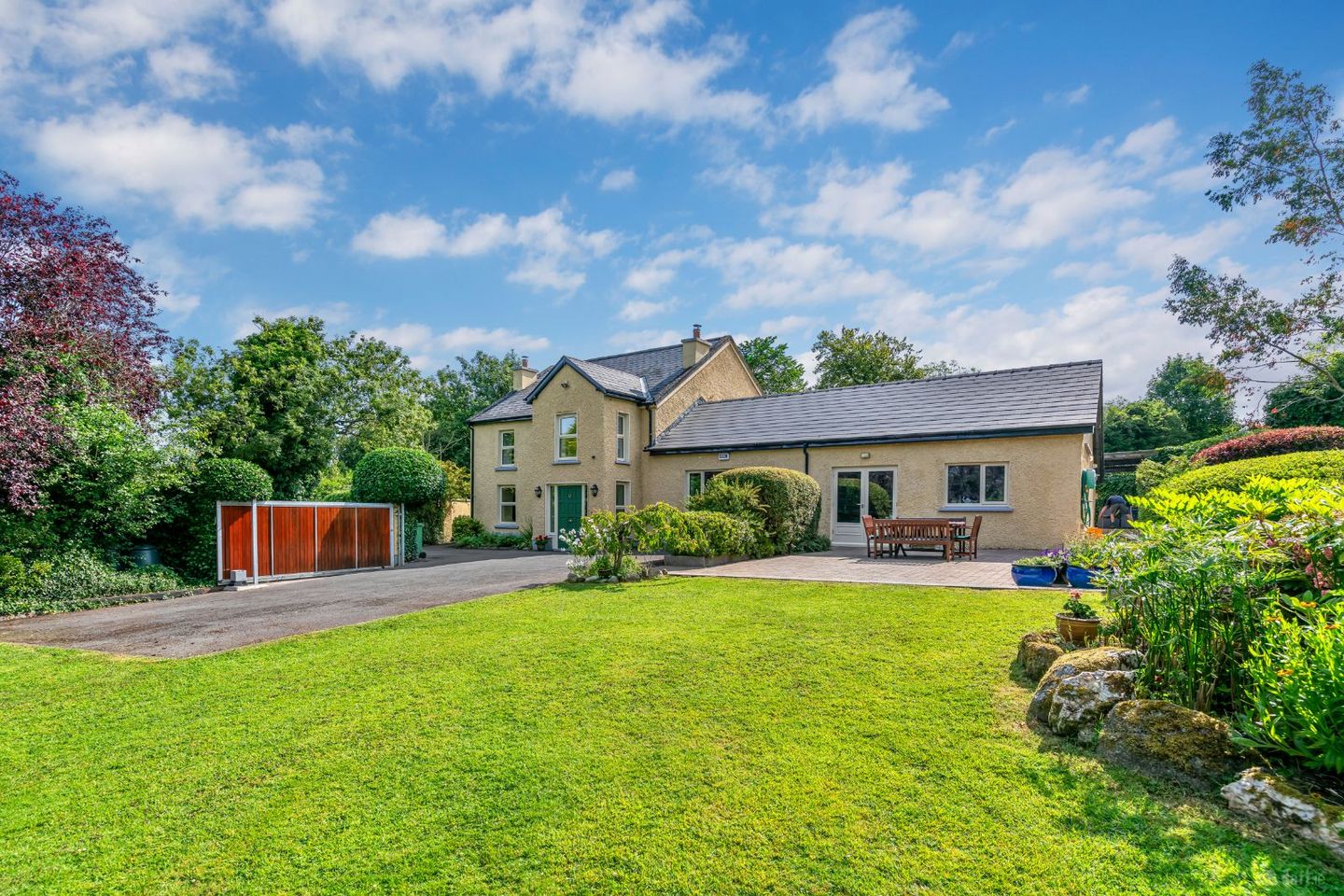 Residence on c. 0.72 Acre, Rathballylong, Valleymount, Blessington, Co. Wicklow, W91VXD9