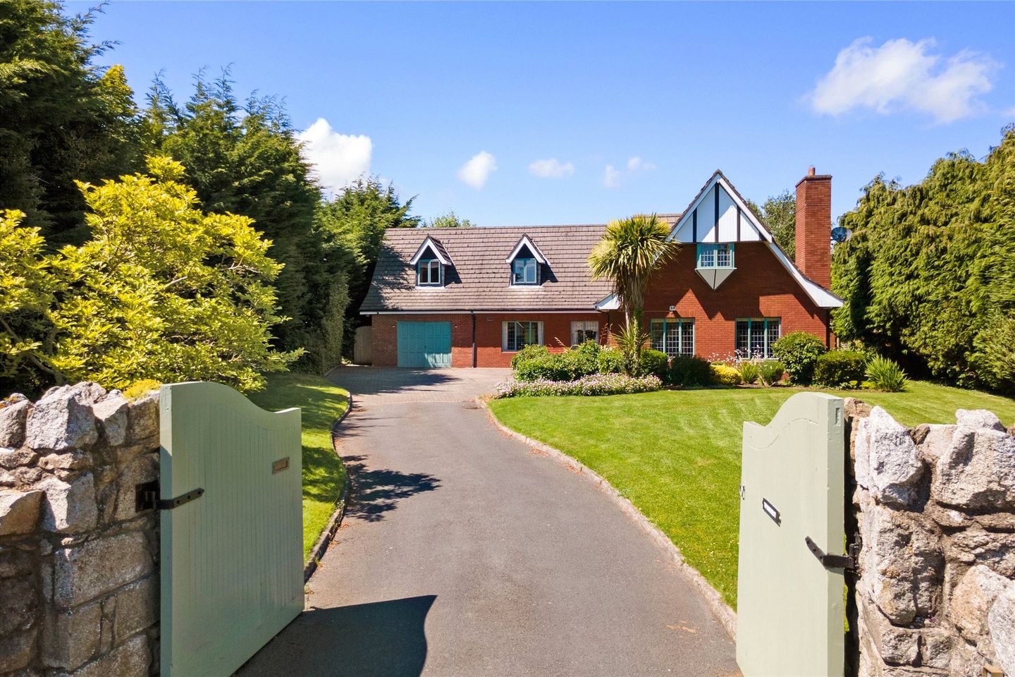 Wynnhurst, Ballycorus Road, Kilternan, Dublin 18, D18T628