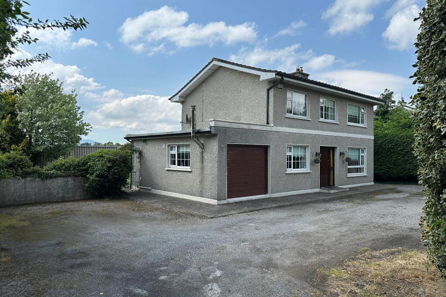 Townspark, Cahir, Co. Tipperary, E21T927