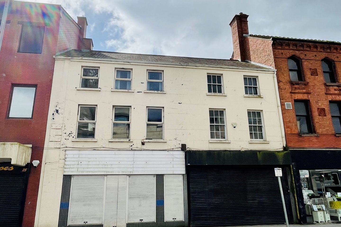 25-27 Market Square, Lisburn, Co. Antrim