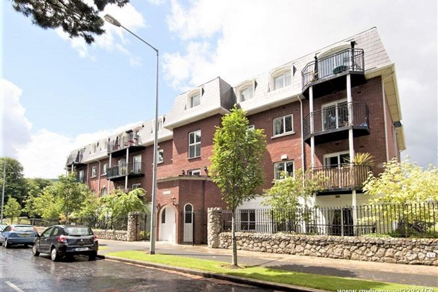Apartment 83, Kerrymount, Castle Court, Kilgobbin Wood, Dublin 18
