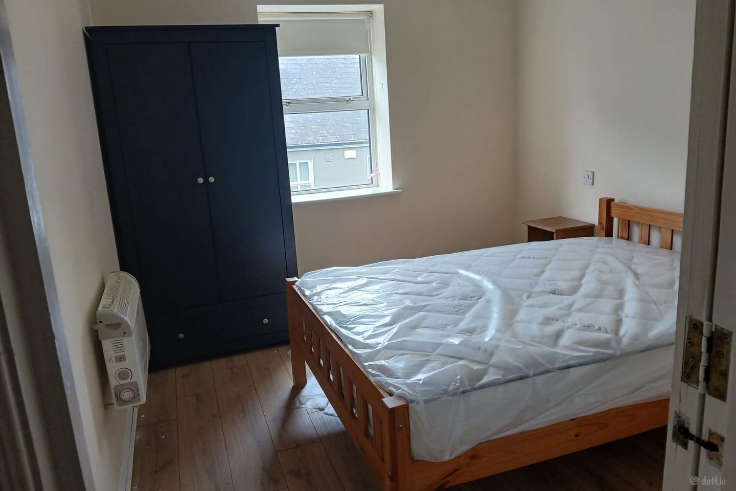 2 bedroom apartment, Pearse Court, Pearse Street, Athlone, Co. Westmeath