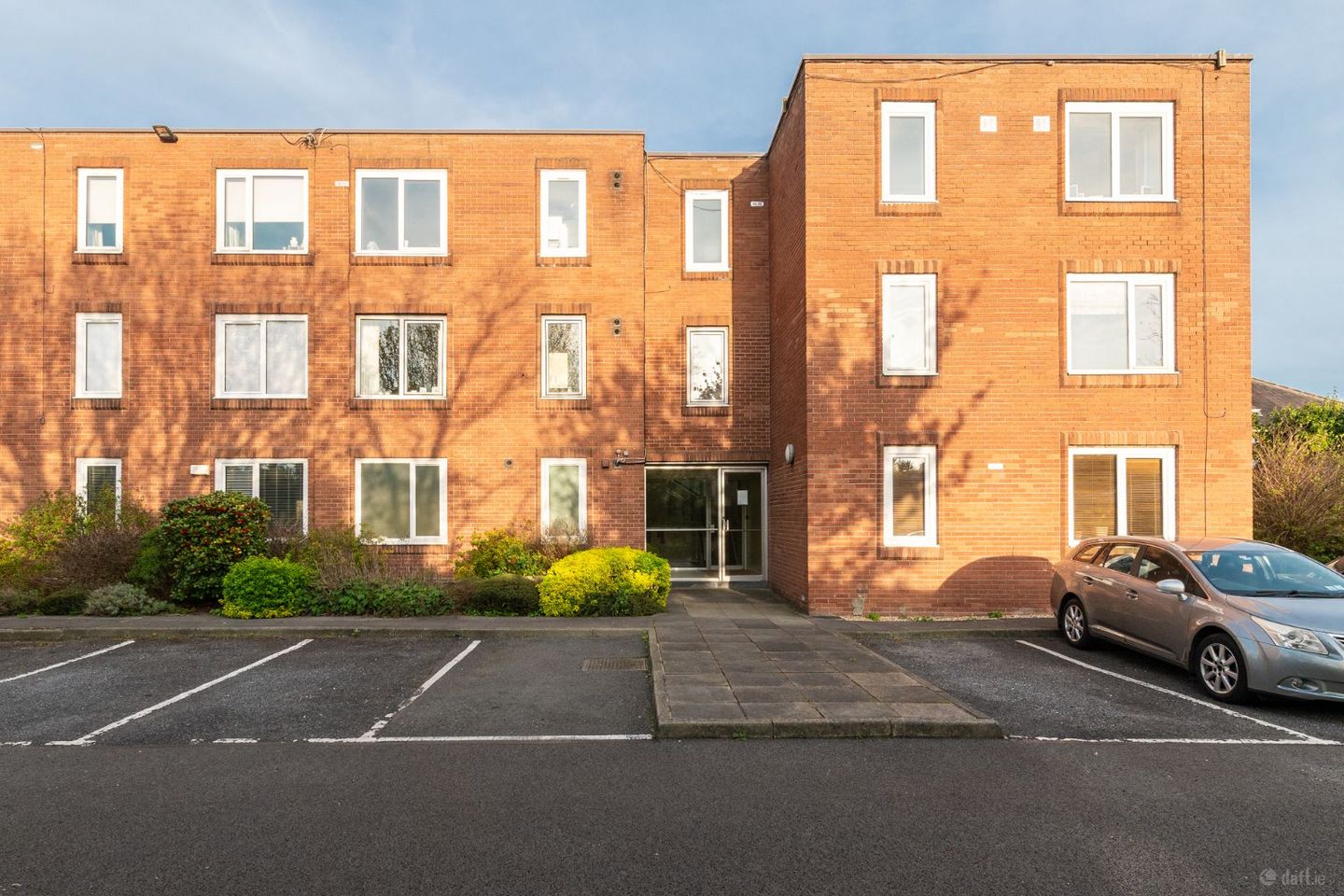 10 Corrig House, Corrig Avenue, Glenageary, Co. Dublin