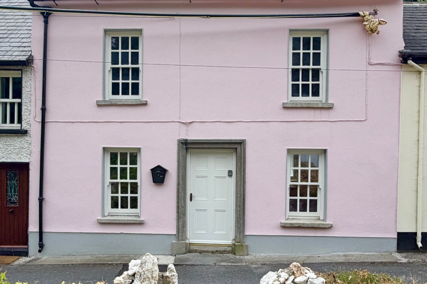 Hatchery Lane, Inistioge, Thomastown, Co. Kilkenny, R95W9K0