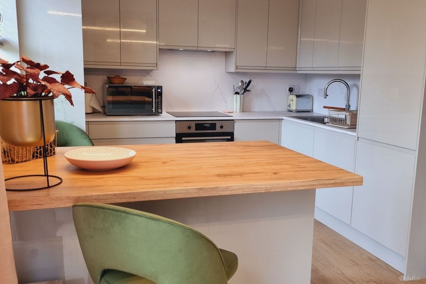 Windmill Square, Dublin 15, Coolmine, Dublin 15