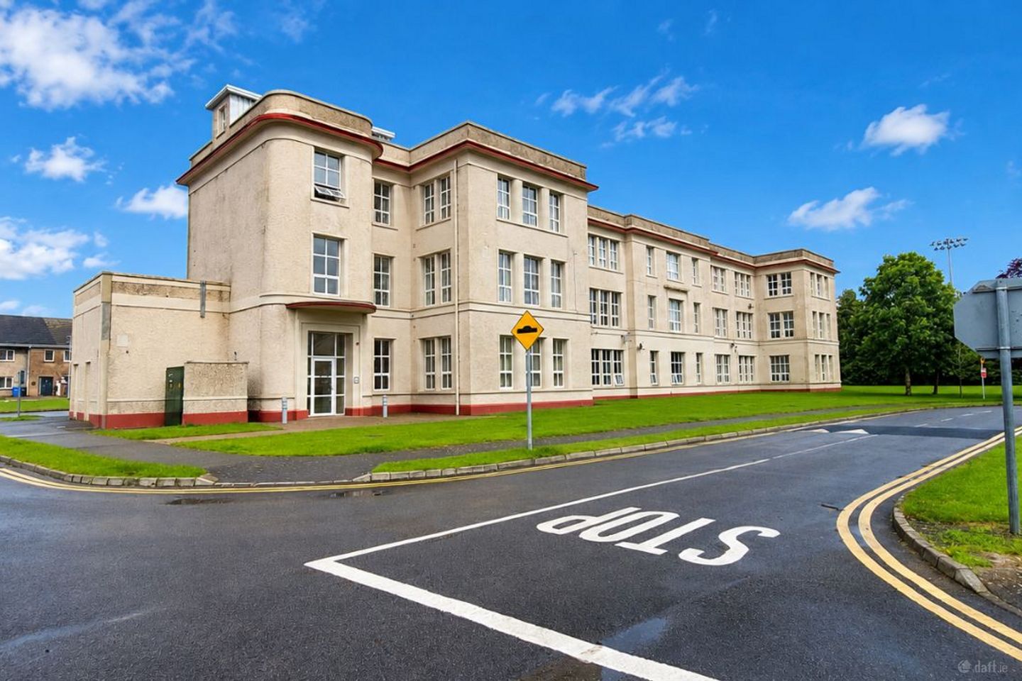 Apartment 3, Deravarra House, Deravarra, Delvin Road, Mullingar, Co. Westmeath, N91FW25