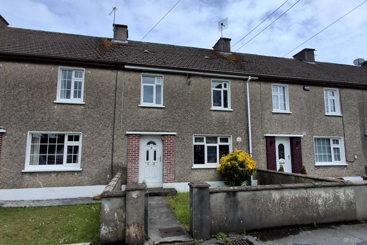 Madden's Terrace, Clarecastle, Co. Clare