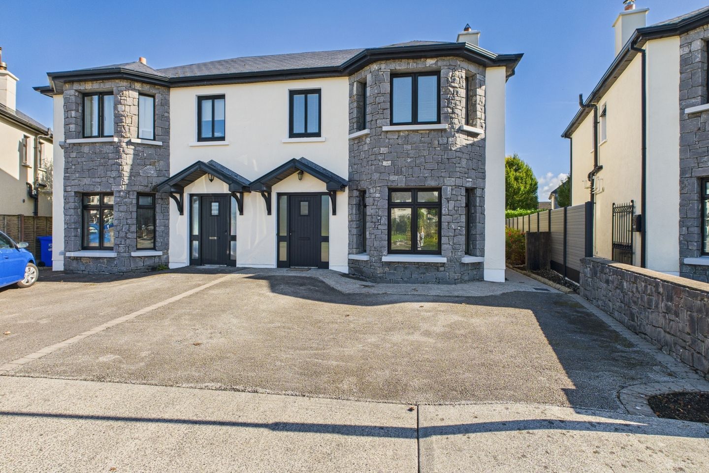 25 Ti na Ri, Cosmona, Loughrea, Co. Galway, H62YR63