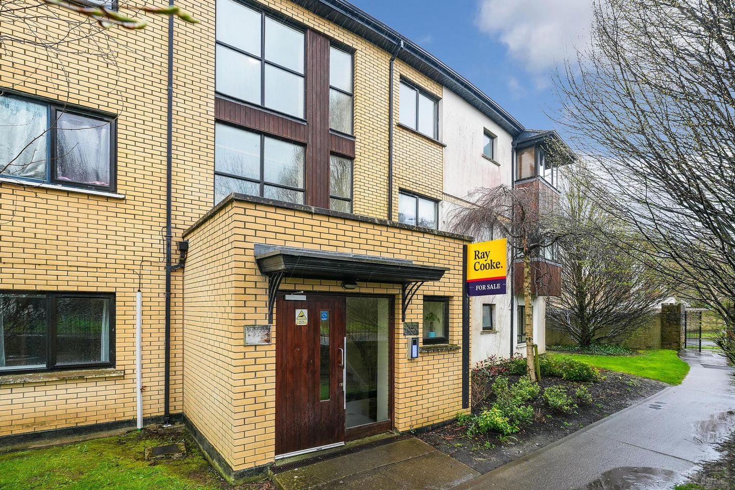 19 Blackthorn Hill Close, Rathcoole, Co. Dublin