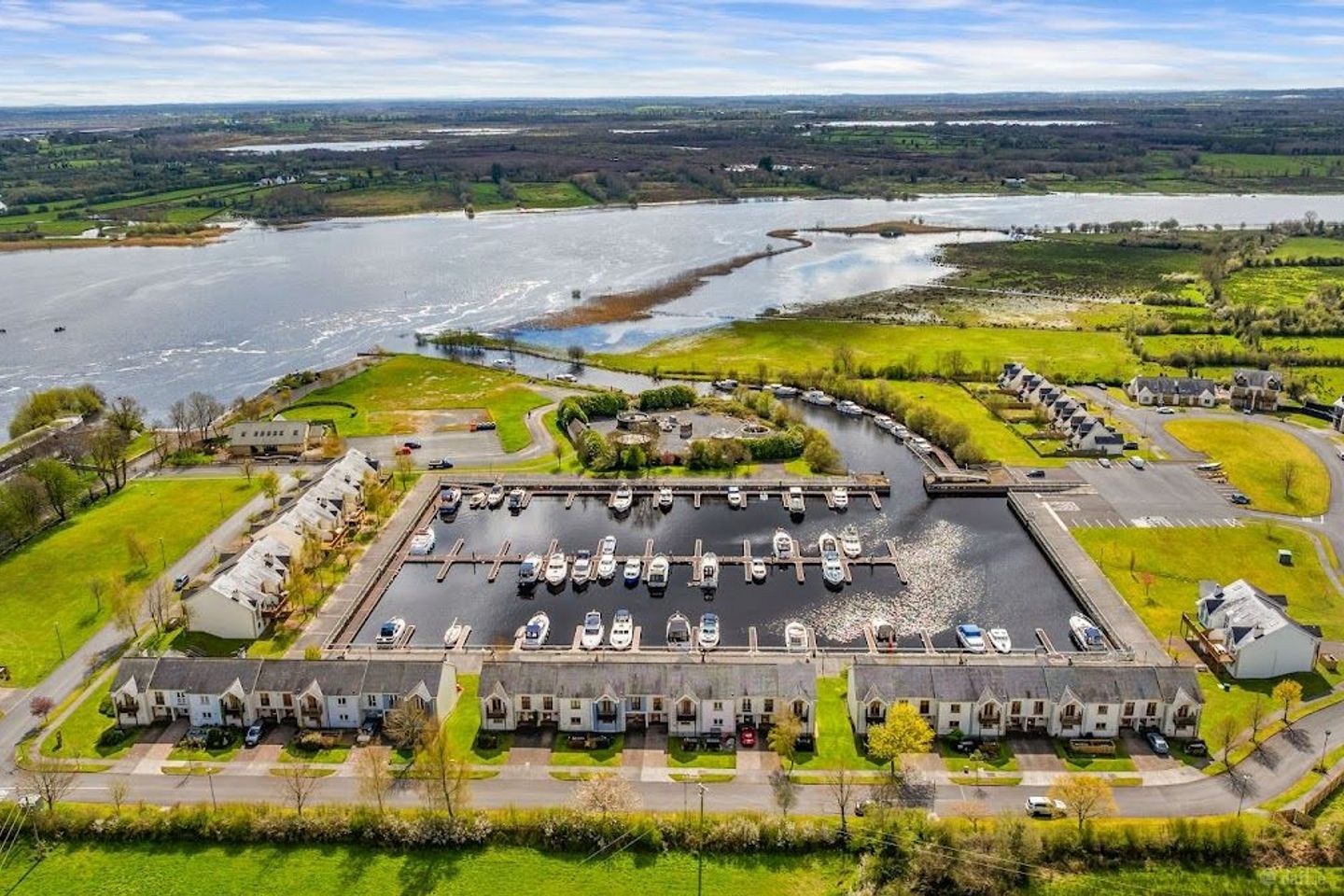 37 Marina Berth, Tarmon Harbour, Termonbarry, Whitehall, Co. Roscommon, N39TY20