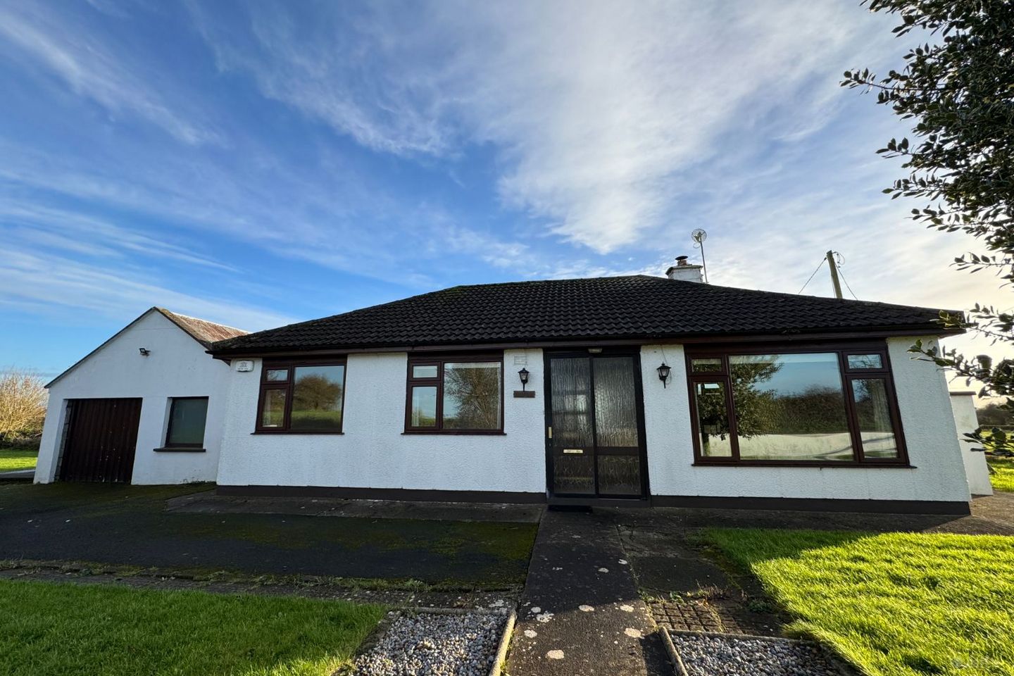 Castleview, Bulgaden, Kilmallock, Co. Limerick, V35P682