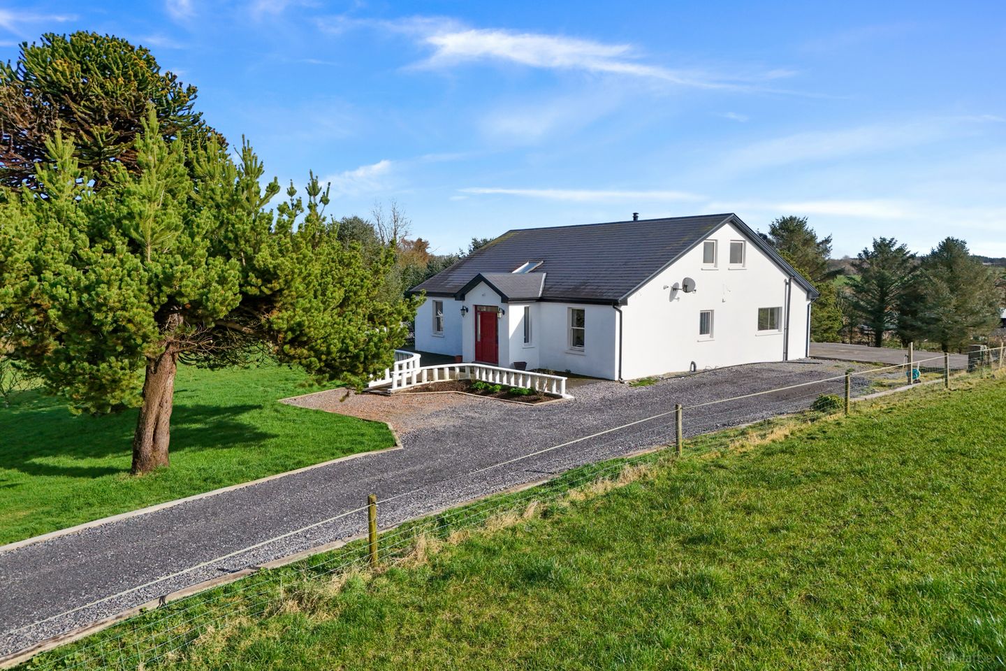 Hill House, Agloragh, Ballyhaunis, Co Mayo, F35YF74