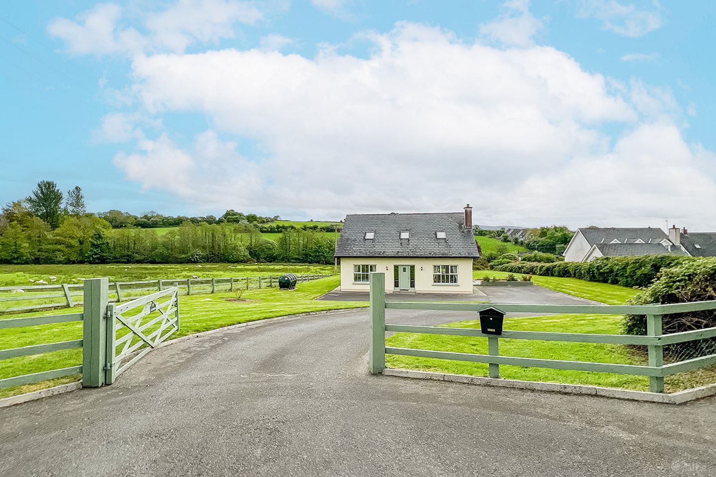 Rainbirds, Harristown, Graiguenamanagh, Co. Kilkenny, R95Y394
