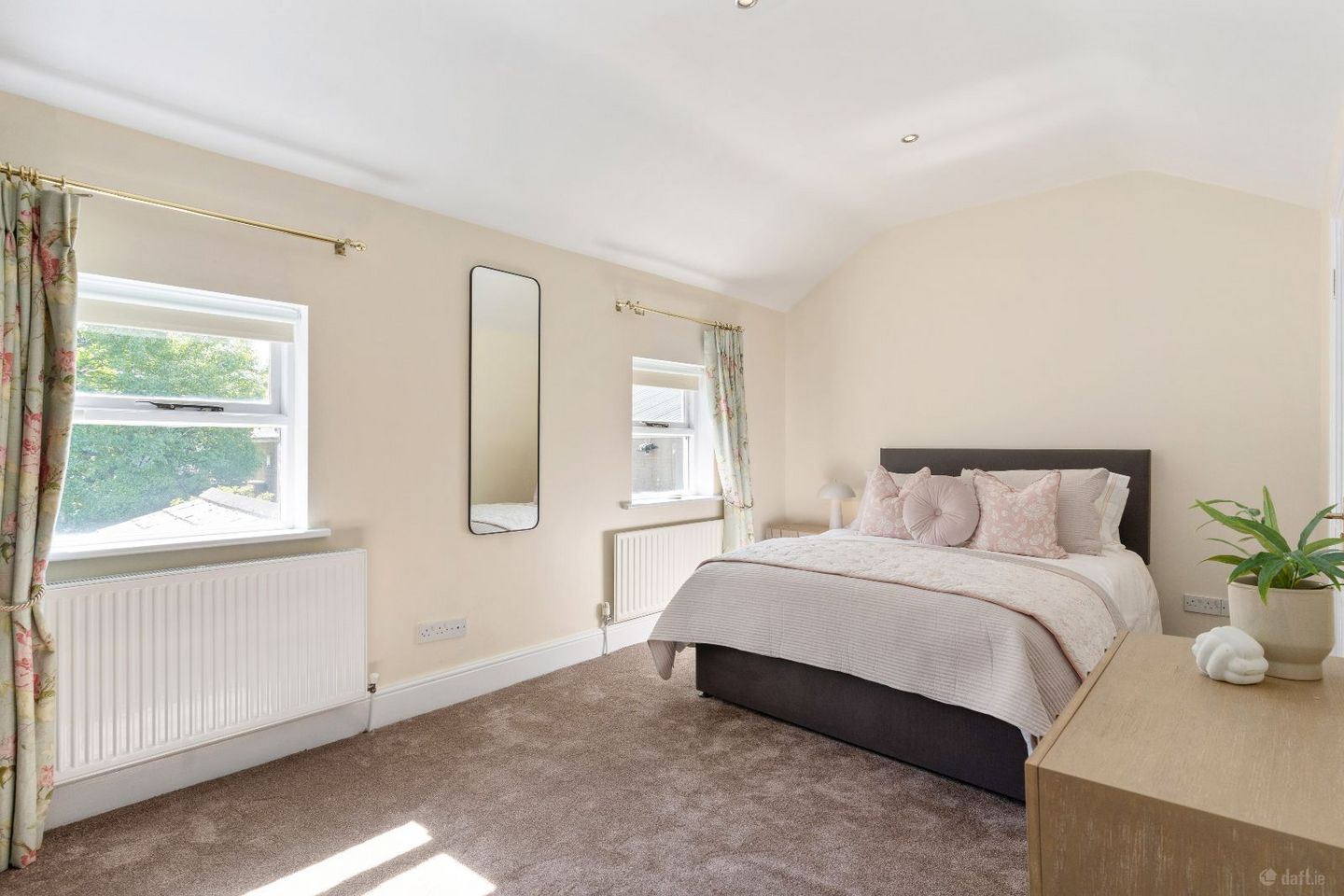 21 Merrion View Avenue, Ballsbridge, Co. Dublin