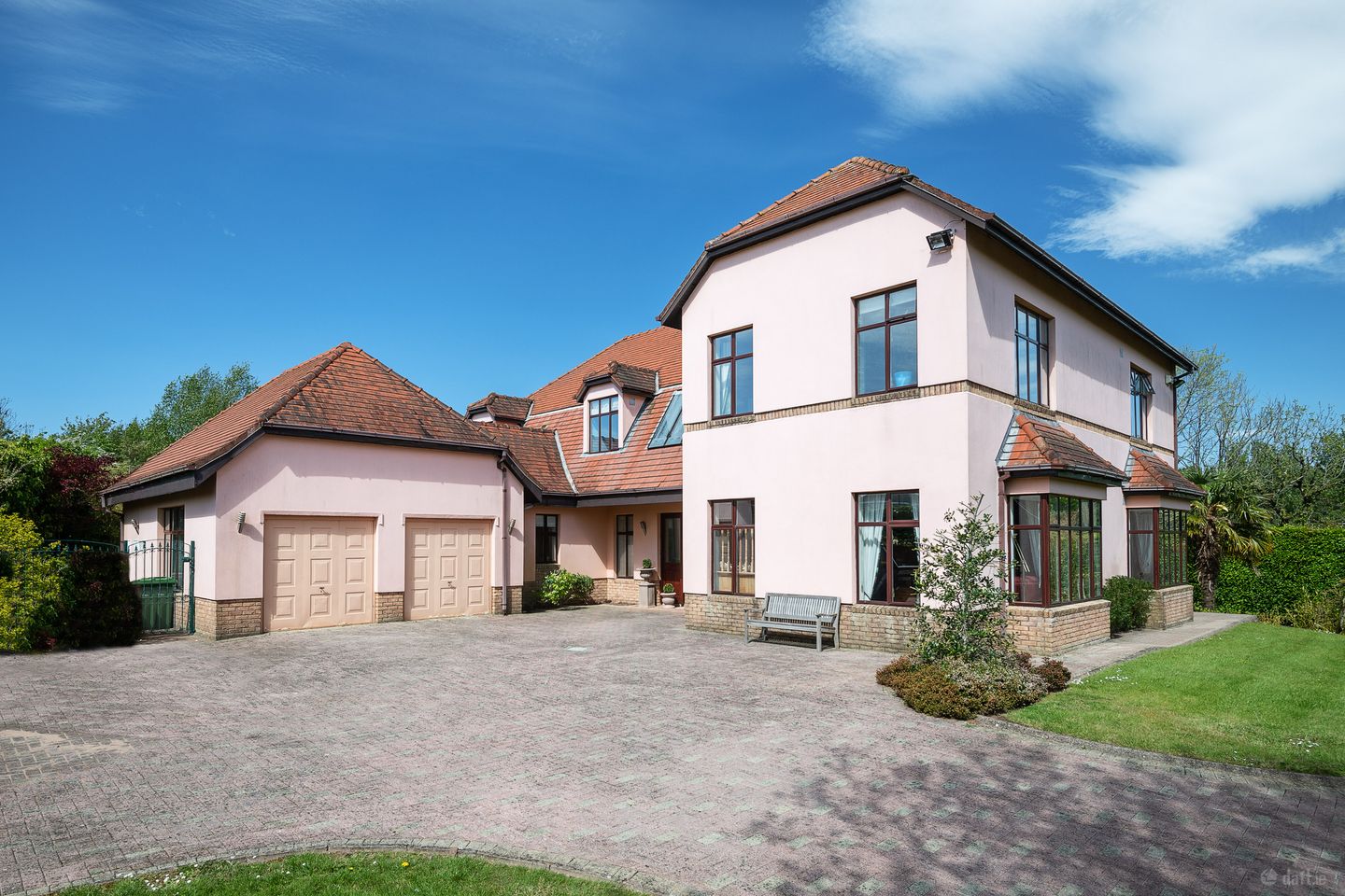 2 Valley View, Farranlea Park, Model Farm Road, Co. Cork, T12KDV2