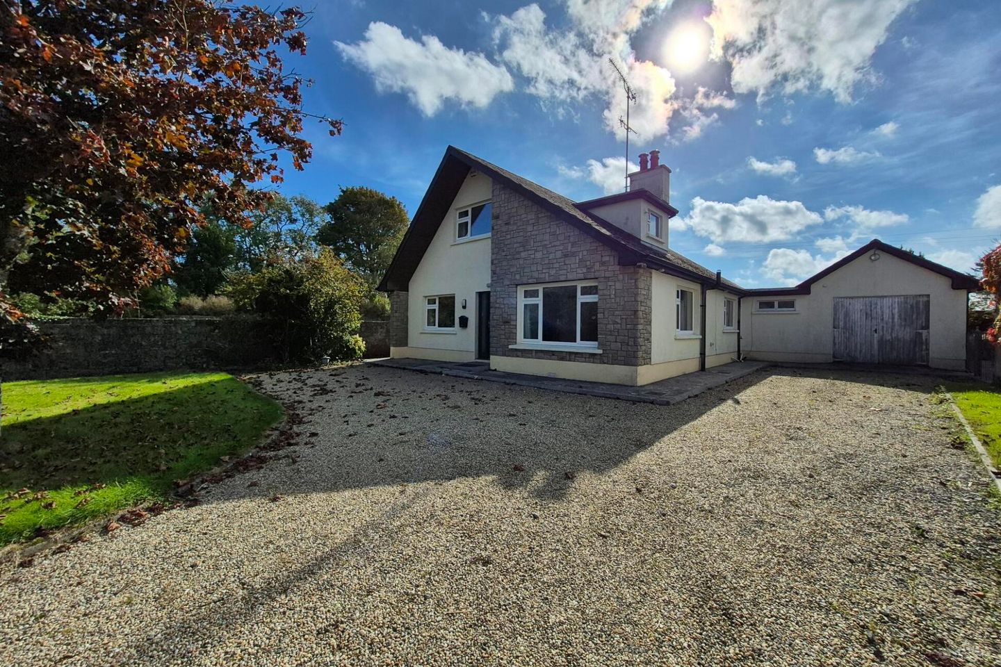 Sun Street, Tuam, Co. Galway, H54AT21